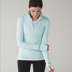 Lululemon Runderful 1/2 zip - Size 6